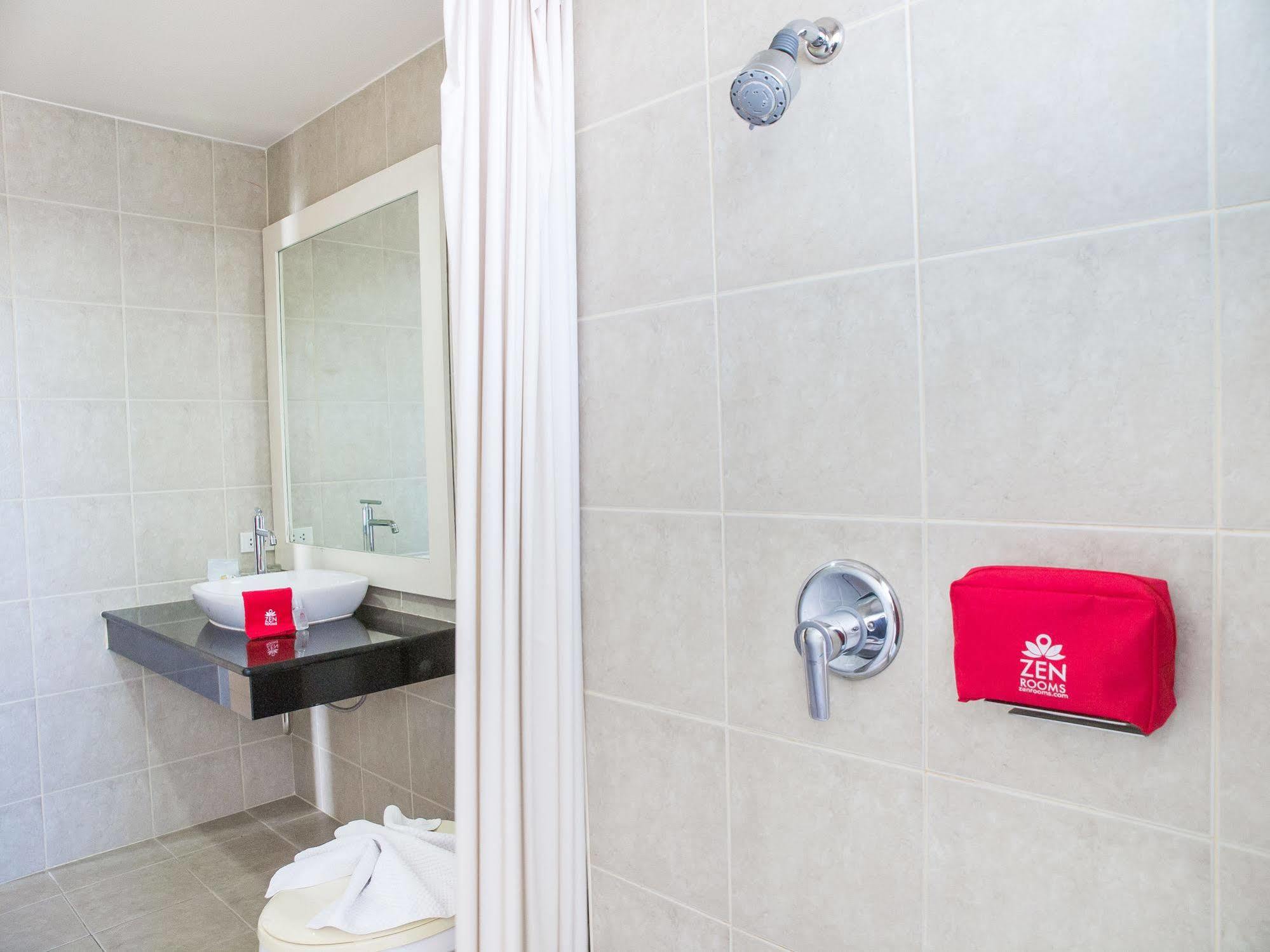 Zen Rooms Chaofa East Road Rawai Ngoại thất bức ảnh