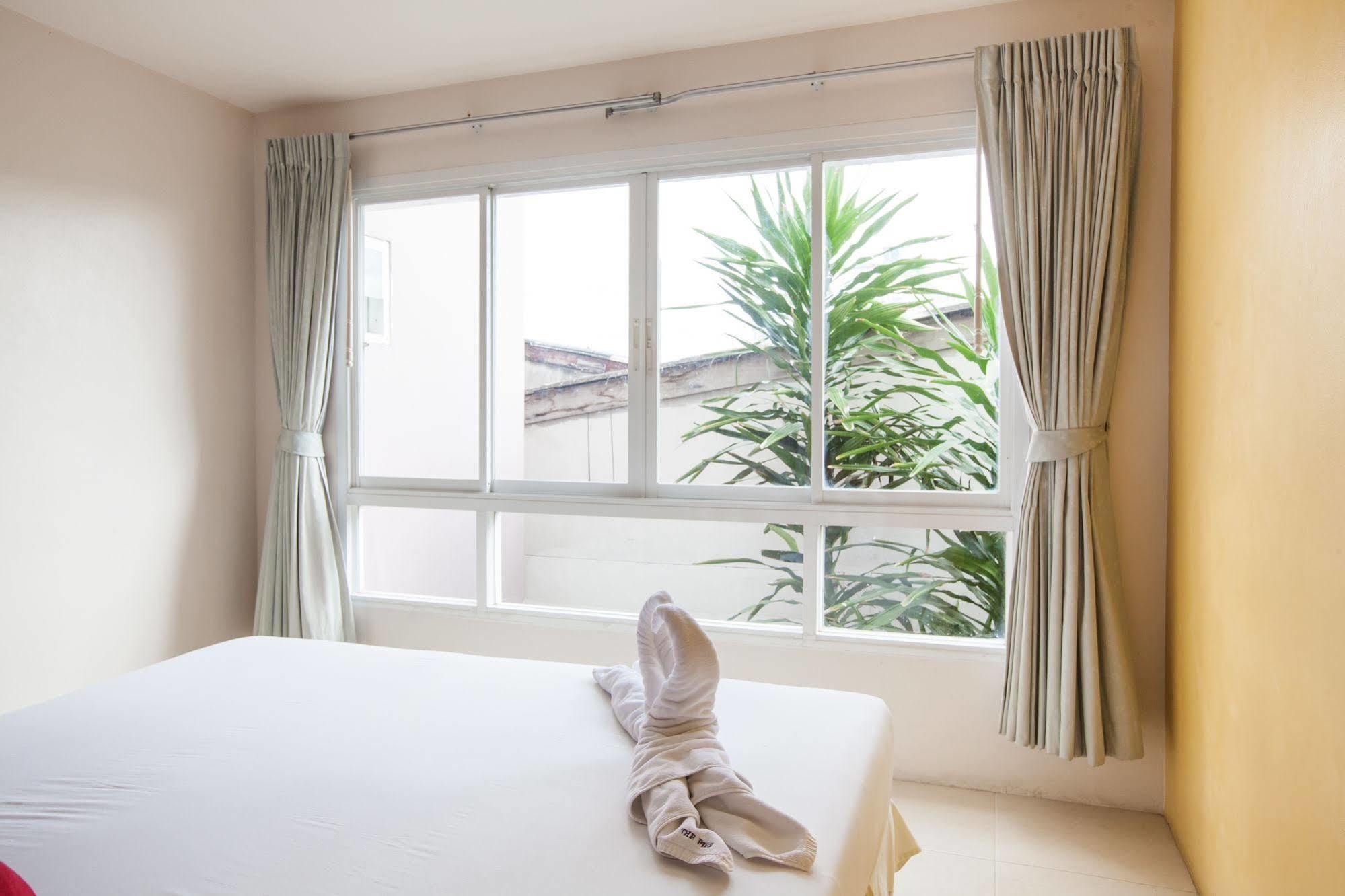 Zen Rooms Chaofa East Road Rawai Ngoại thất bức ảnh