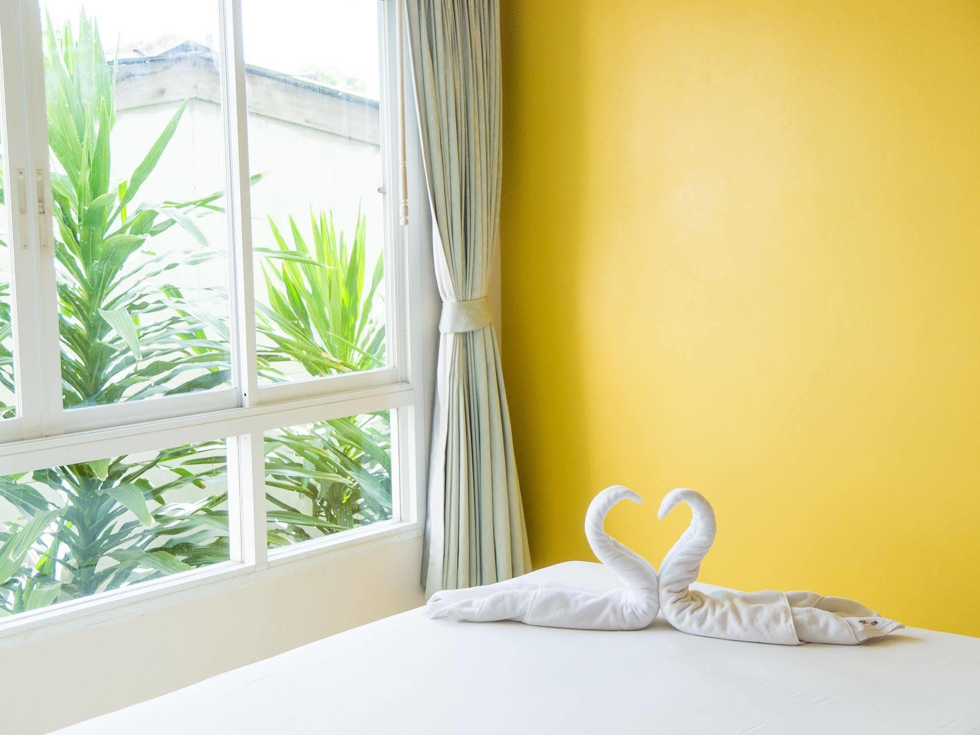 Zen Rooms Chaofa East Road Rawai Ngoại thất bức ảnh