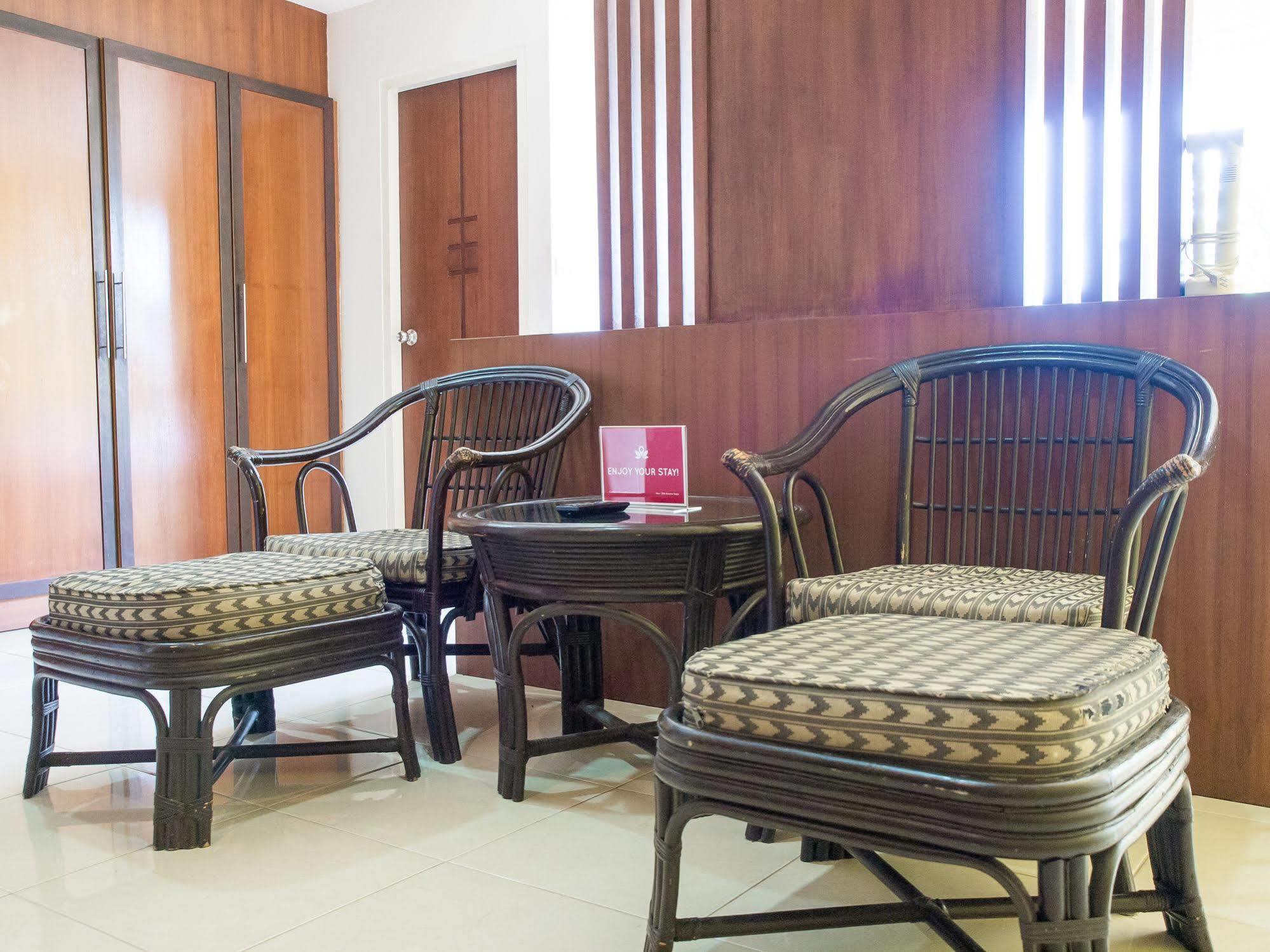 Zen Rooms Chaofa East Road Rawai Ngoại thất bức ảnh